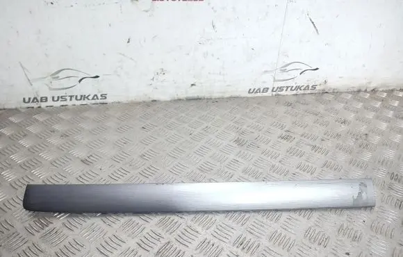 Volkswagen PASSAT B7 Panel trim 3AC857211D
