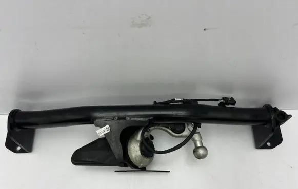 BMW X1 U11 Tow bar 