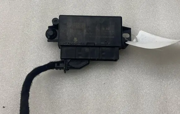 Audi A3 S3 8V Parking PDC control unit/module 5Q0919283A