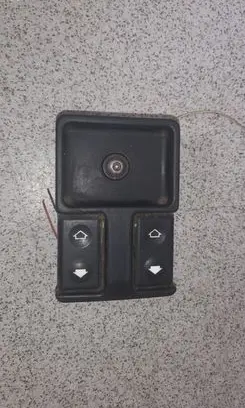 BMW 5 E39 Electric window control switch 1374491