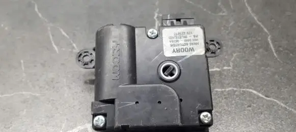 Hyundai i10 A/C air flow flap actuator/motor D332-QQ7LA