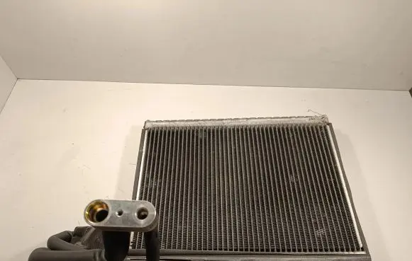 Air conditioning (A/C) radiator (interior)