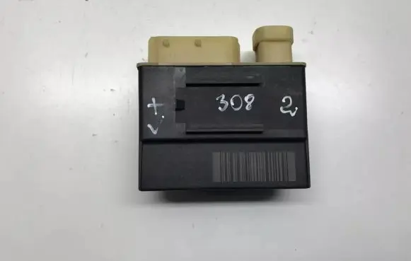 Peugeot 308 Glow plug pre-heat relay 9662570880