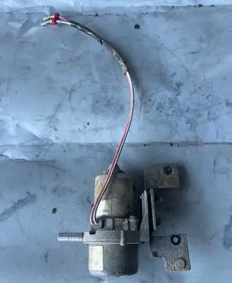 Mercedes-Benz ML W163 Vacuum pump 00832800 86221300 A0004351401