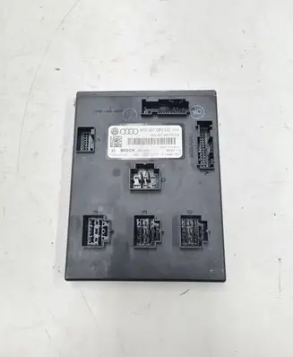 Audi A4 S4 B8 8K Comfort/convenience module 8K0907063DC