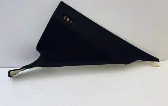 BMW 6 F12 F13 (C) pillar trim 8051018