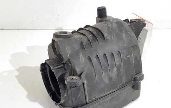 Volkswagen Jetta VI Air filter box 1K0129607AL