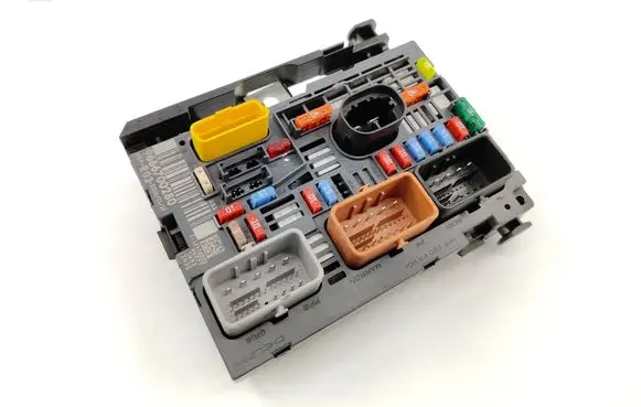 Fiat Scudo Fuse box set 9666700280