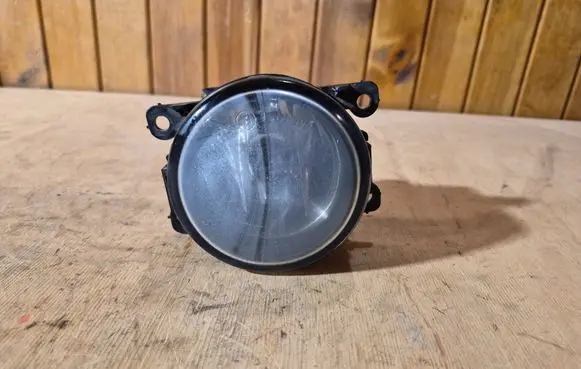 Jaguar X-Type Front fog light 4R8315200AA 89203722