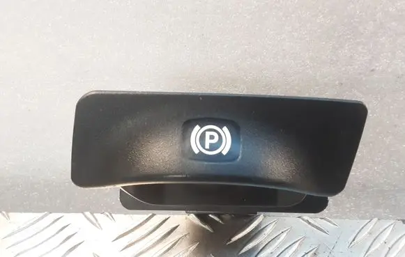 Mercedes-Benz E W211 Hand brake release handle 2114200077