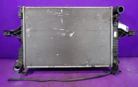 Volvo S60 Coolant radiator 