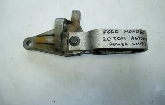 Ford Mondeo MK IV Gearbox mount 8G916P082