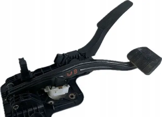 Chrysler Pacifica Pedal assembly 04581677AB