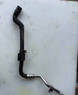 Audi A3 S3 A3 Sportback 8P Turbo turbocharger oiling pipe/hose 06J121492E