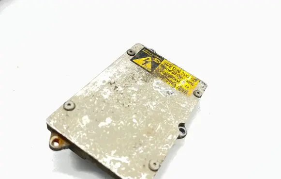 Mercedes-Benz E W211 Headlight ballast module Xenon 5DV00829000
