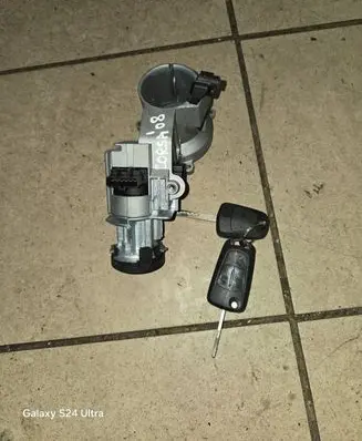 Opel Corsa D Ignition lock 56155D 70741812
