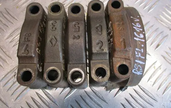 Renault Scenic I Crankshaft Holder 