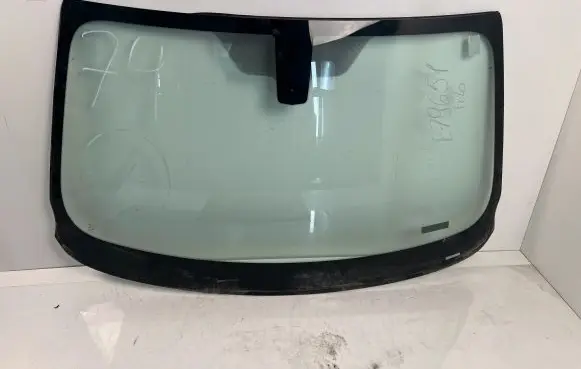 BMW X3 F25 Front windscreen/windshield window 