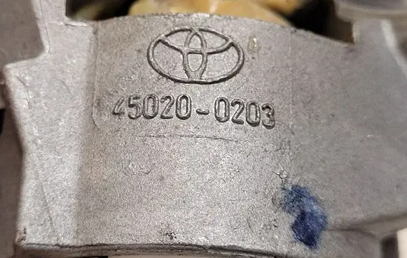 Toyota Avensis T270 Ignition lock 450200203