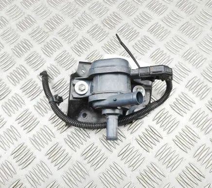Toyota bZ4X Electric auxiliary coolant/water pump G904042030