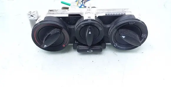 Seat Toledo II (1M) Climate control unit 8L0819045A