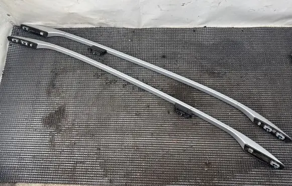 Nissan Qashqai Roof bar rail 73821JD00A 73821EY10A