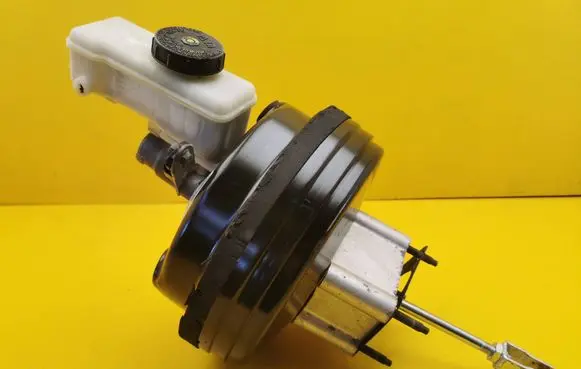 Nissan NP300 Brake booster 460074KJ2D