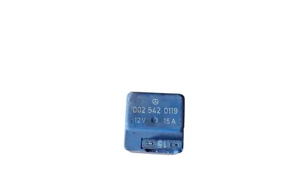 Mercedes-Benz E W124 Other relay 0025420119