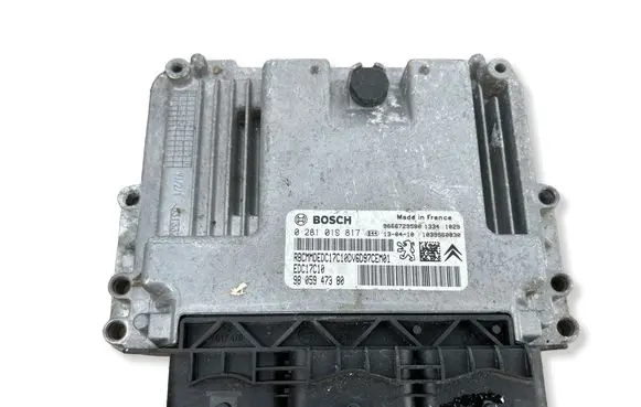 Peugeot 208 I Engine control unit/module 9805947380 0281019817 9666729580