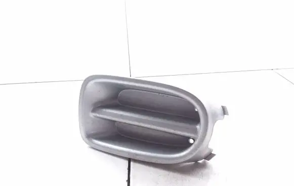 Nissan Almera N16 Front bumper lower grill 622574M440