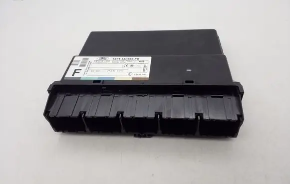 Ford Focus Comfort/convenience module 1S7T15K600FD 5WK48730F