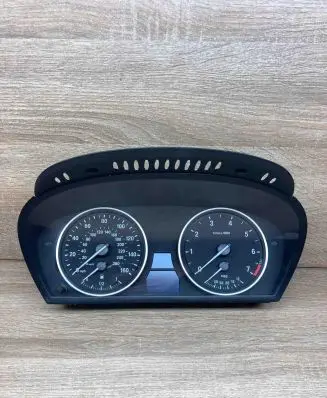 BMW 5 E60 E61 Speedometer (instrument cluster) 9170267 A2C53299545
