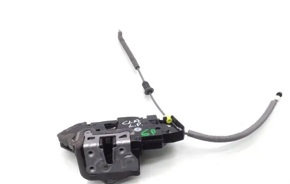 Mercedes-Benz CLA C118 X118 Front door lock A1770032899