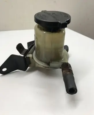 Toyota RAV 4 (XA20) Power steering fluid tank/reservoir