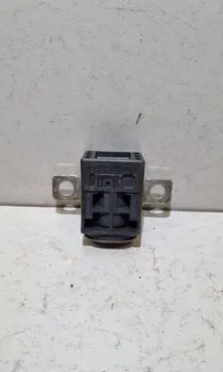 Audi A6 S6 C6 4F Battery relay fuse 4F0915519