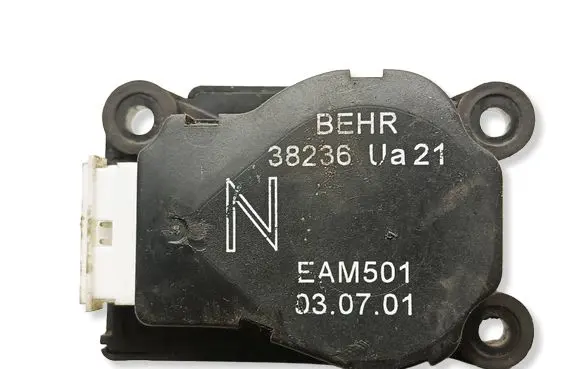 Mercedes-Benz S W220 Air flap motor/actuator 38236 EAM501