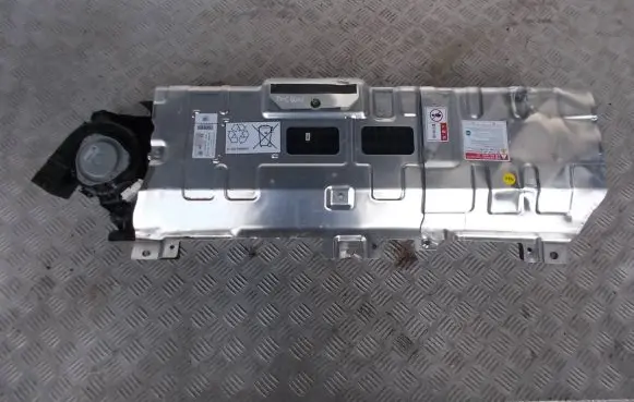 Hyundai Tucson IV NX4 Hybrid / electric car battery 37501CZ000