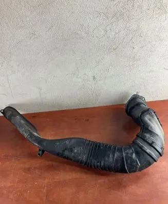 Opel Insignia A Air intake duct part 20985850