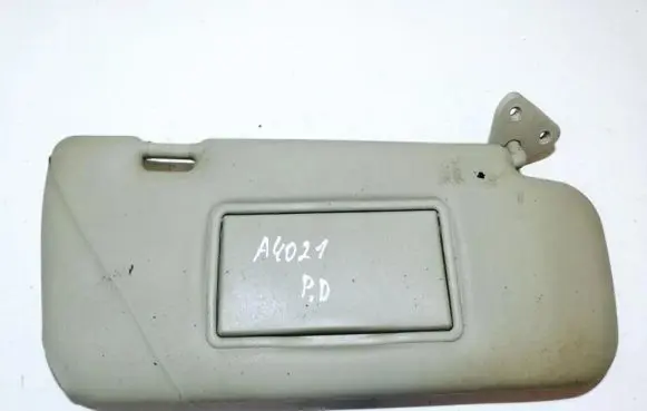 Nissan Primera Sun visor