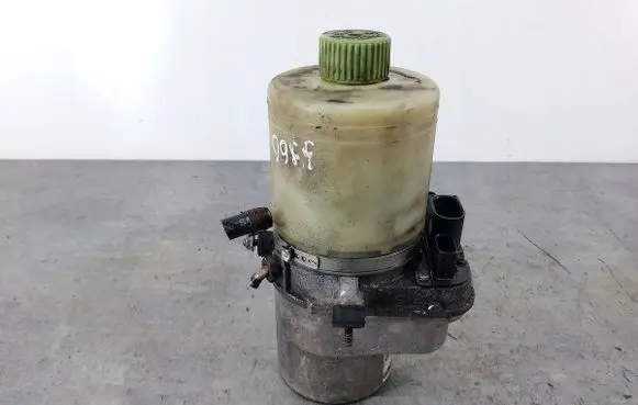 Skoda Roomster (5J) Power steering pump 6Q0423156ABTRW