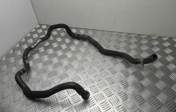 Land Rover Discovery 4 - LR4 Engine coolant pipe/hose AH224090CC VD16338
