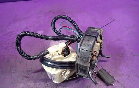 Ford Focus In-tank fuel pump