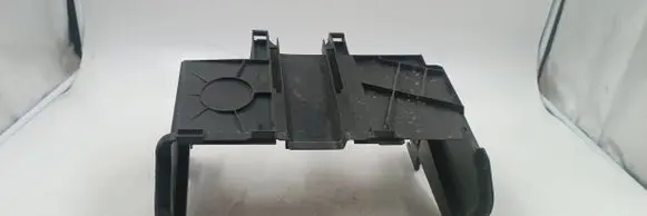 Volkswagen Golf IV Battery tray 1J0915333