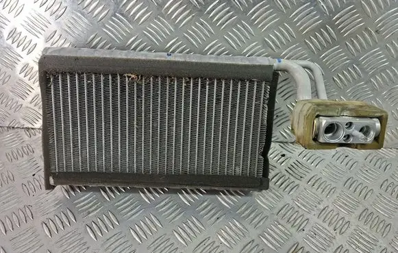 BMW 6 E63 E64 Air conditioning (A/C) radiator (interior) 69460439