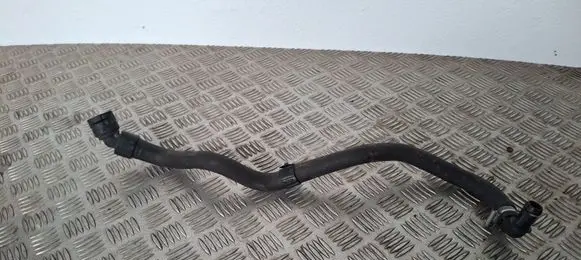 Opel Insignia A Engine coolant pipe/hose
