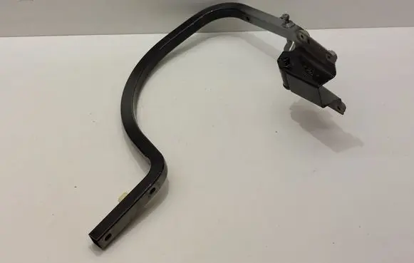 Volkswagen Jetta VI Tailgate/trunk/boot hinge 5C6827302