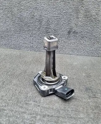 Audi A6 Allroad C6 Oil level sensor 03C907660H