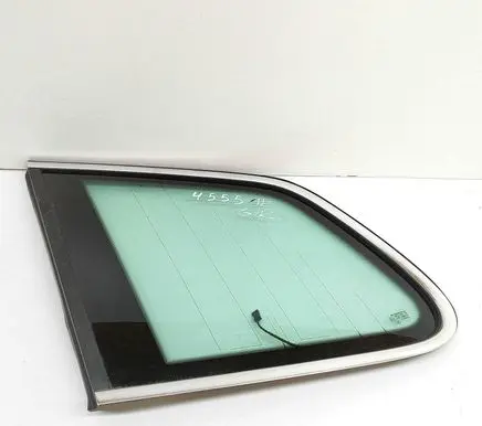 Volkswagen Touareg II Rear side window 7P6845297B