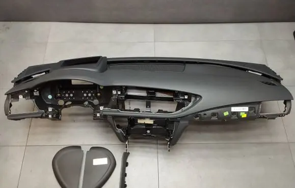 Audi A7 S7 4G Dashboard 4G8858041 4G8857001K