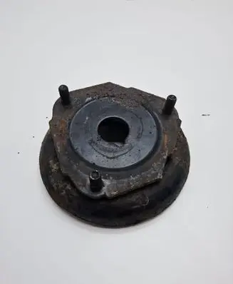 Nissan X-Trail T30 Coil spring mount 